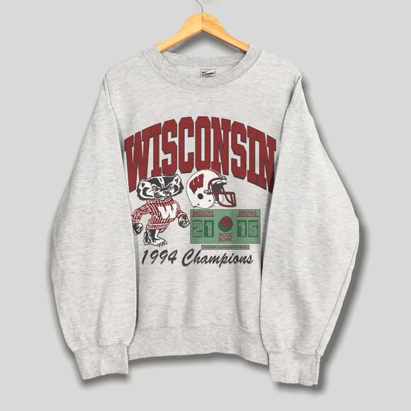 Vintage 1994 Wisconsin Badgers Rose Bowl Basketball Crewneck Sweatshirt, NBA Tee - Picture 1 of 2